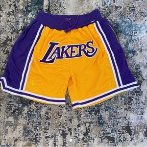 Lakers shorts💛💜